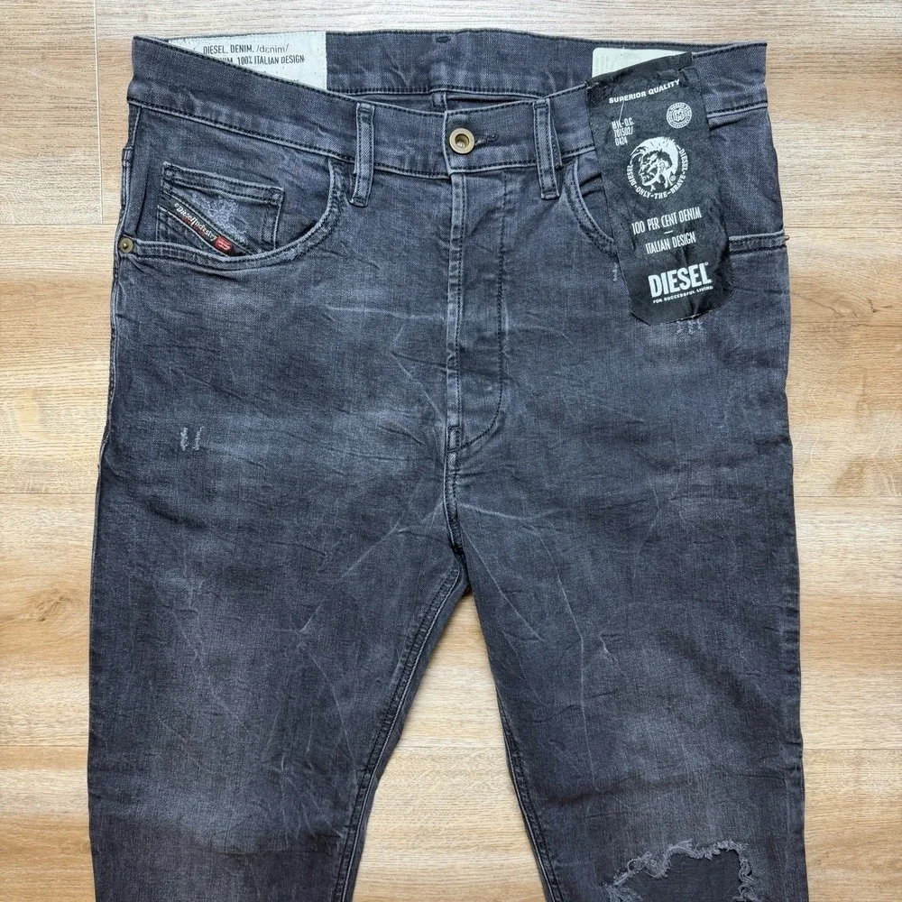 Diesel D-EETAR Jeans Men 32x27 Black Tapered Leg Italian Destroyed Grunge NEW